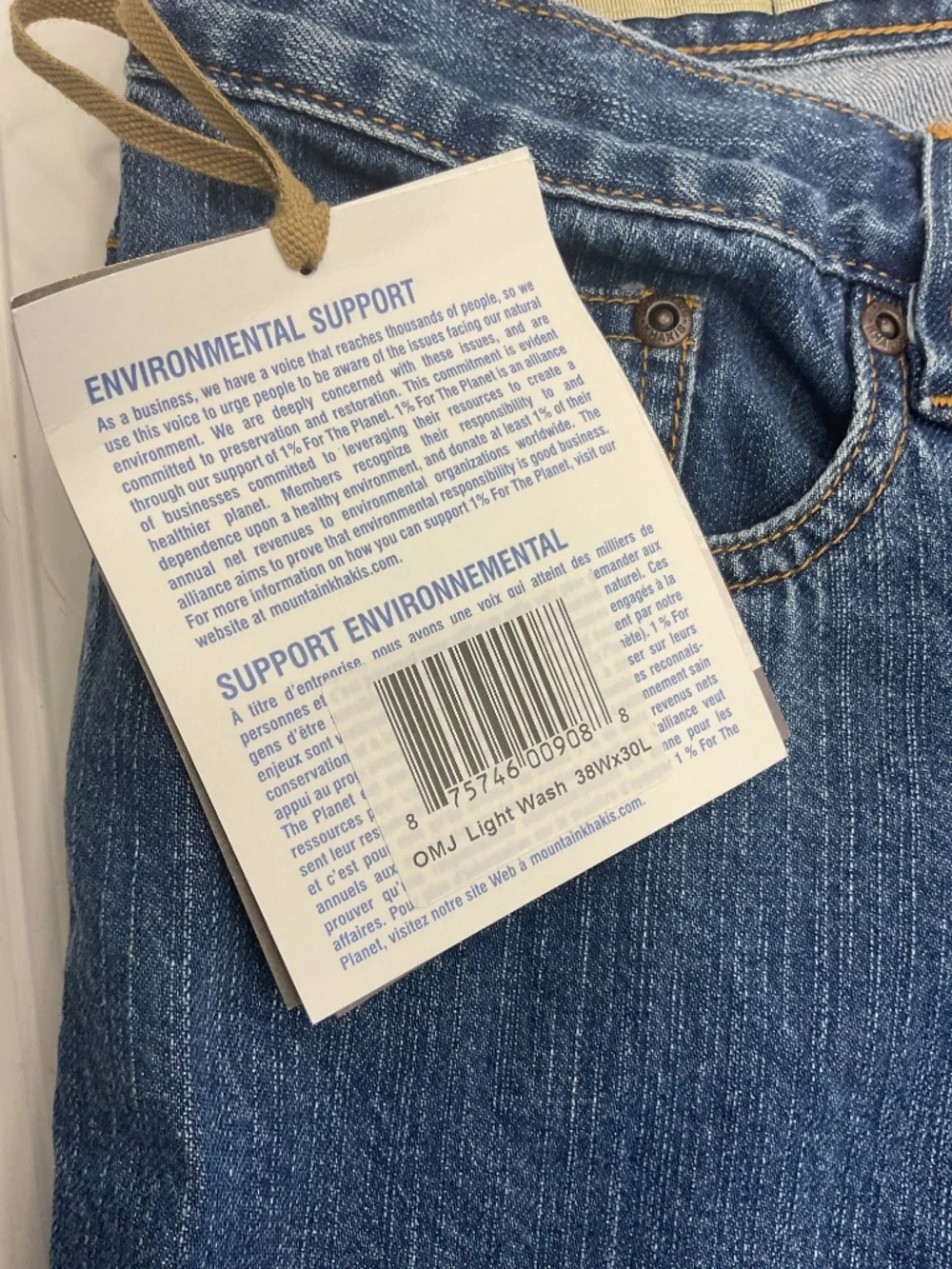 NWT Mountain Khakis Men's Original Mountain Jeans 38x30 Light Wash Cotton